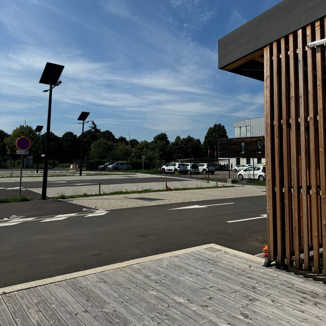 SSLX PERFORMANCE, Parking du Campus Universitaire
