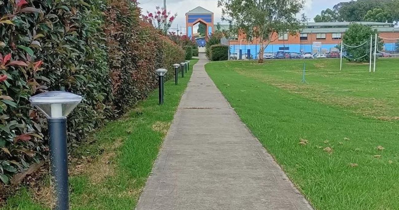 VANDAL, School Walkway